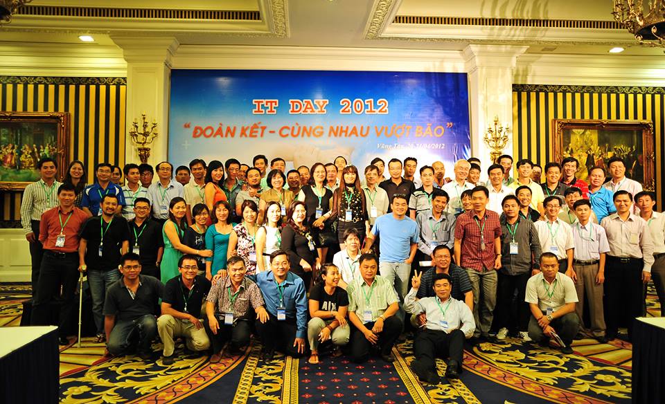 2 năm trôi qua không biết đội nhóm này đội hình có còn đủ không nữa đây ?